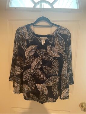 Alfred Dunner Navy and White Leaf-Print 3/4 Sleeve Top
